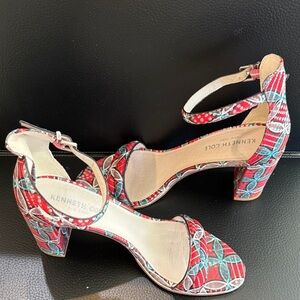 Kenneth Cole Red and Green Patterned Heels